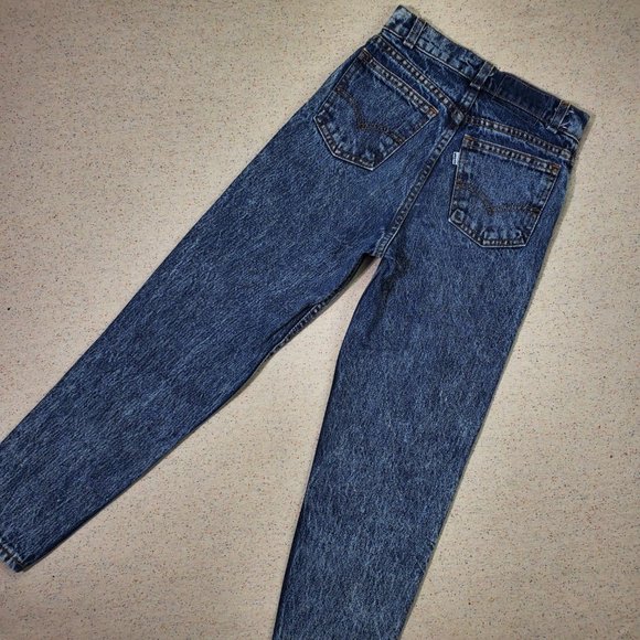 Vintage Levi's Acid Wash Tapered Leg Jeans kids 10 SLIM - Picture 3 of 10